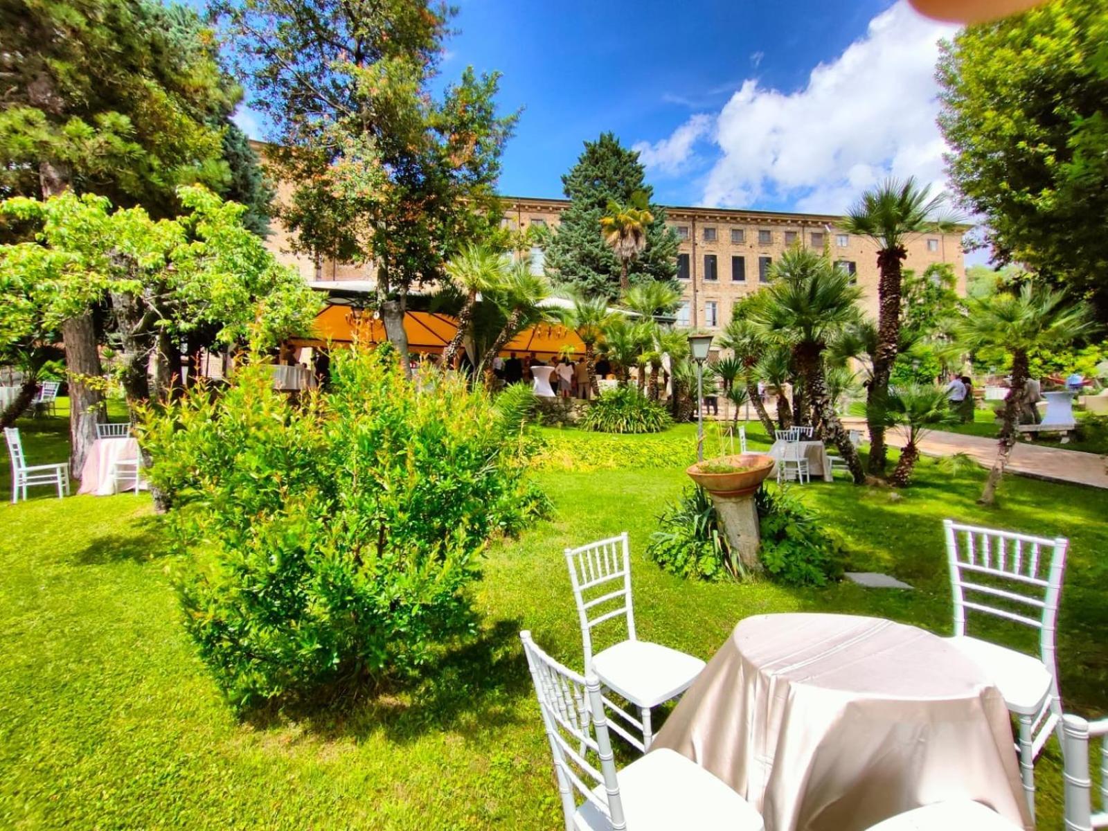 Hotel Il Cavalier D'Arpino Extérieur photo
