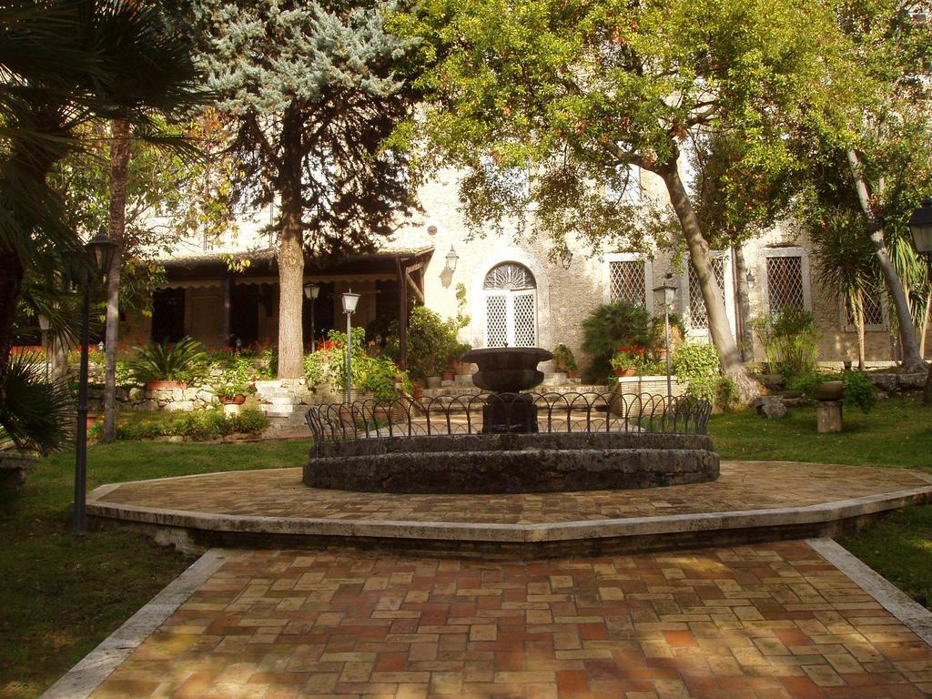 Hotel Il Cavalier D'Arpino Extérieur photo